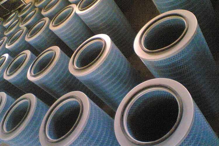 具有質量好，易清灰，初始壓差低，使用壽命長，價格低廉的特點