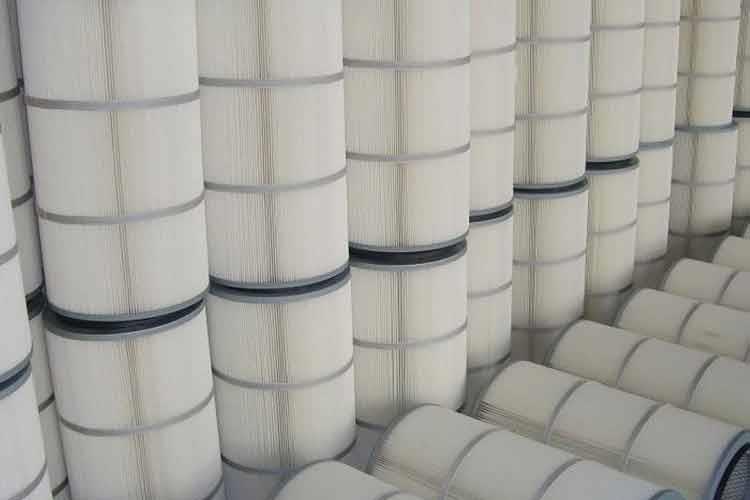 具有緊密的微孔結(jié)構(gòu)，對1μm的粉塵過濾效率可達9成，有多種外形尺寸可選擇