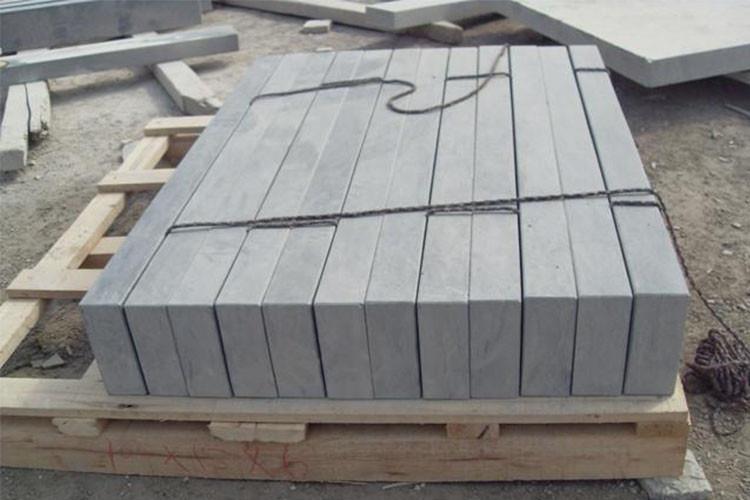 切割機(jī)除塵濾筒通常由端蓋，骨架和濾材組成，除塵濾筒端蓋為鐵蓋，注膠蓋或鋁蓋