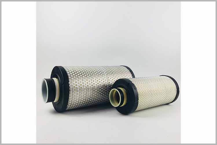 定期維護保養發動機空氣濾清器對延長發動機壽命至關重要