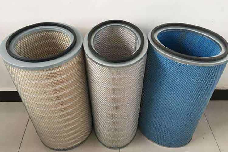 除塵濾芯應用在噴砂房等工作領域，保護周邊環境，除塵濾芯主要是清除各個工作環境中產生的塵埃顆粒